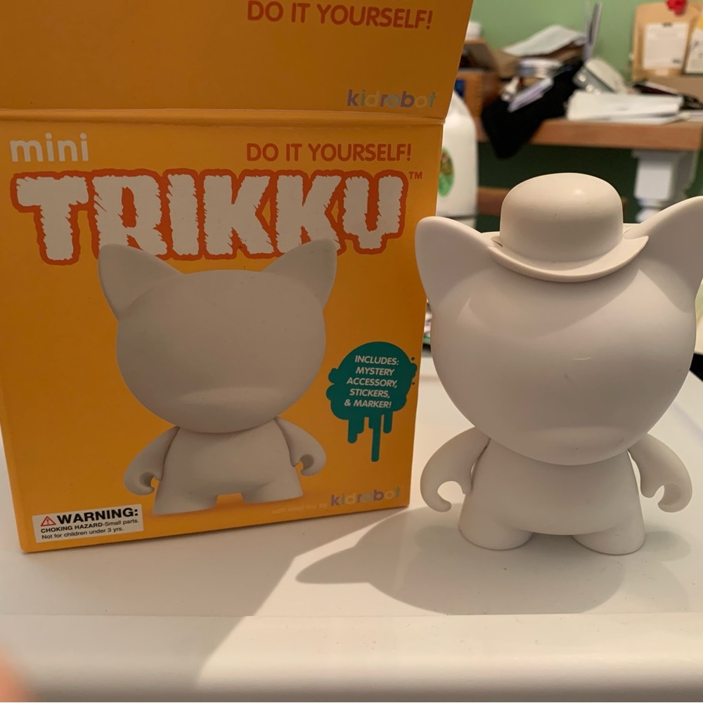 Trikky - Kidrobots  DIY MunnyWorld Trikky THE CAT - Picture 2 of 7